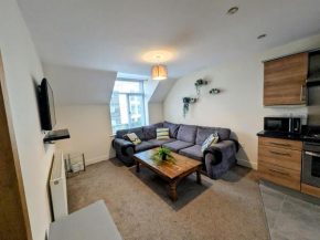 Stunning Modern 2 Bedroom Apartment - Perfect Getaway